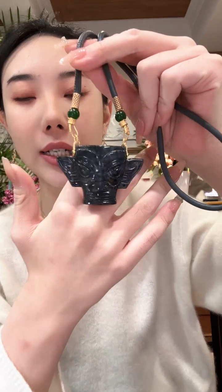 【闪购商品】翡翠颈饰未镶嵌国风