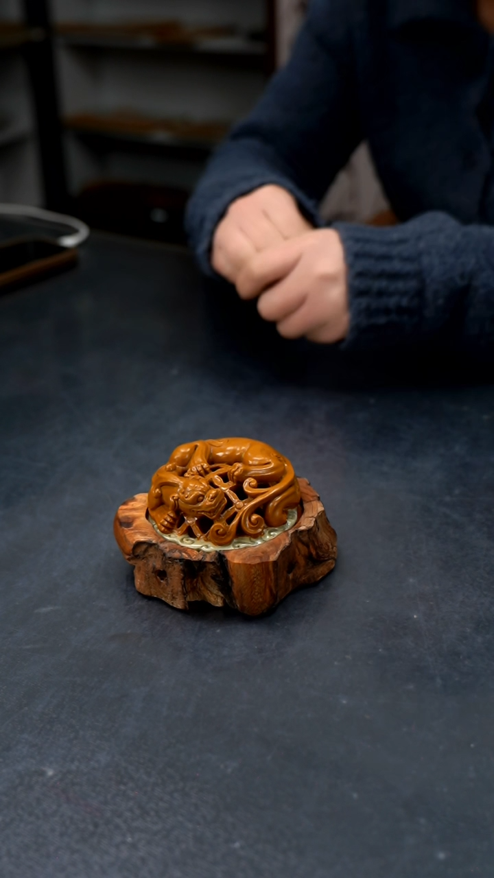 【闪购商品】松花石崖柏螭龙香炉