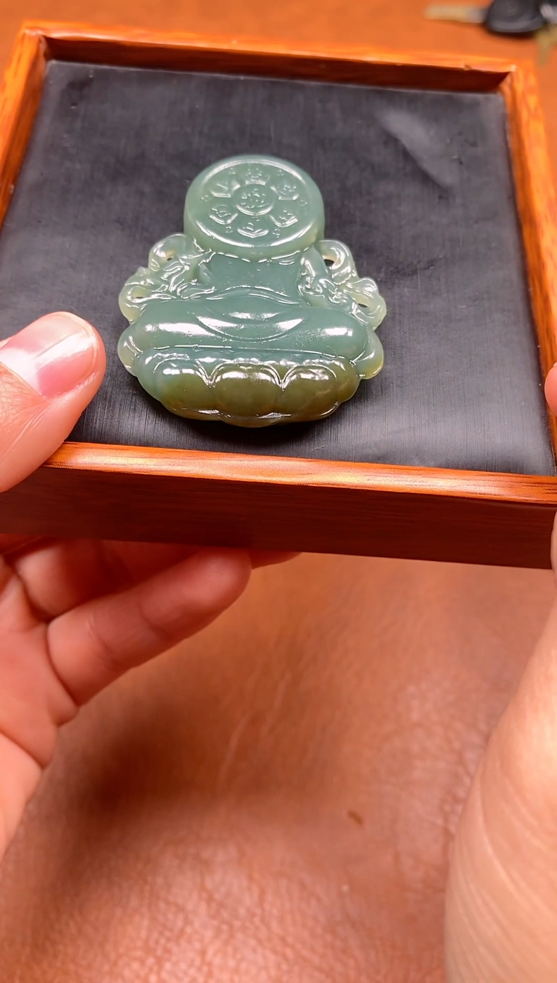 颈饰未镶嵌和田玉黄财神