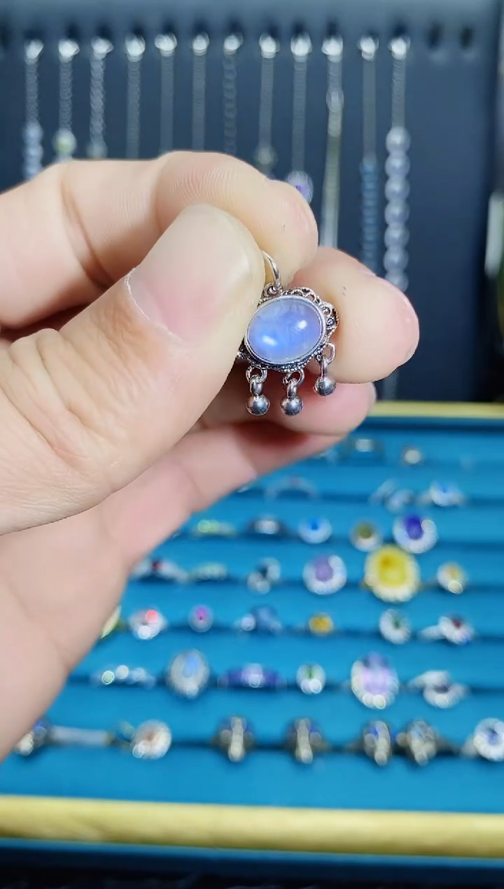 【闪购商品】月光石吊坠(不含链)银S925镶嵌11211