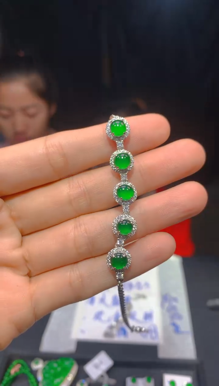 【闪购商品】定制翡翠未镶嵌111多样性发货（发其一）