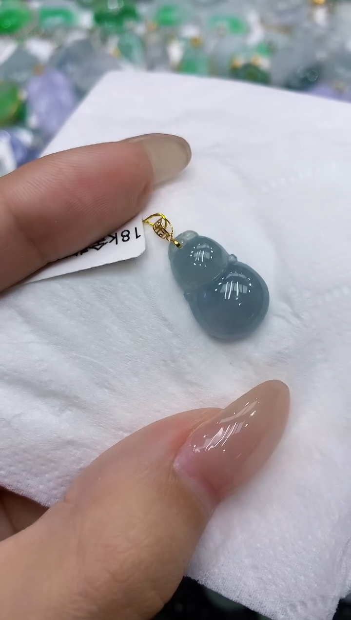 翡翠18K金镶嵌颈饰111111111111