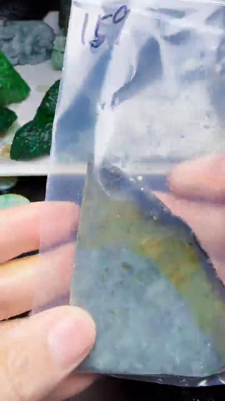 未镶嵌挂件翡翠159