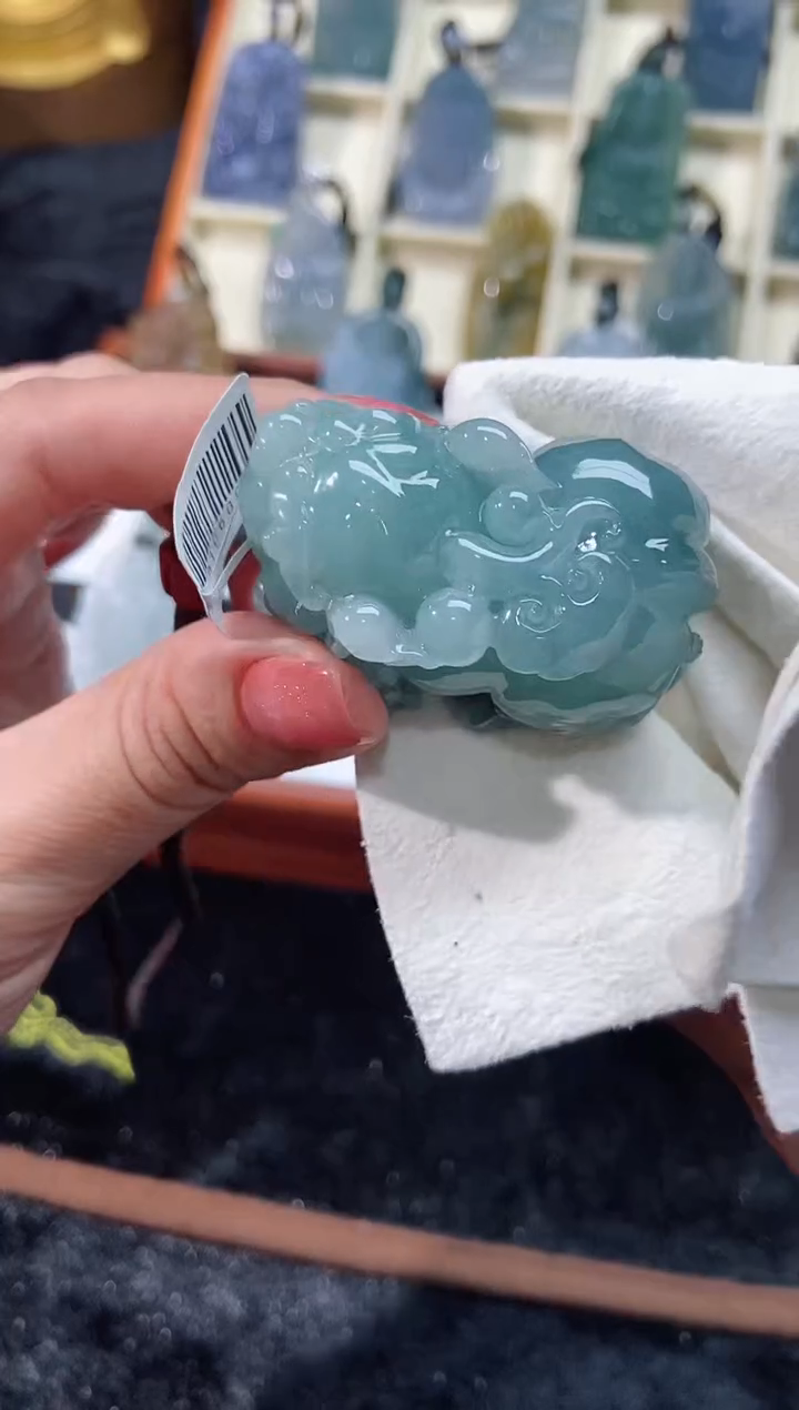 【闪购商品】翡翠颈饰未镶嵌缅甸天然翡翠