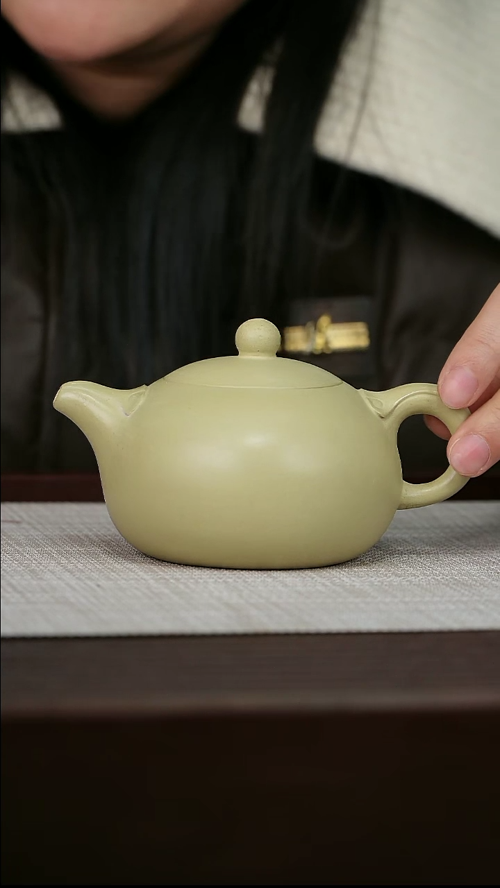 【闪购商品】宜兴原矿紫砂壶茶壶230C