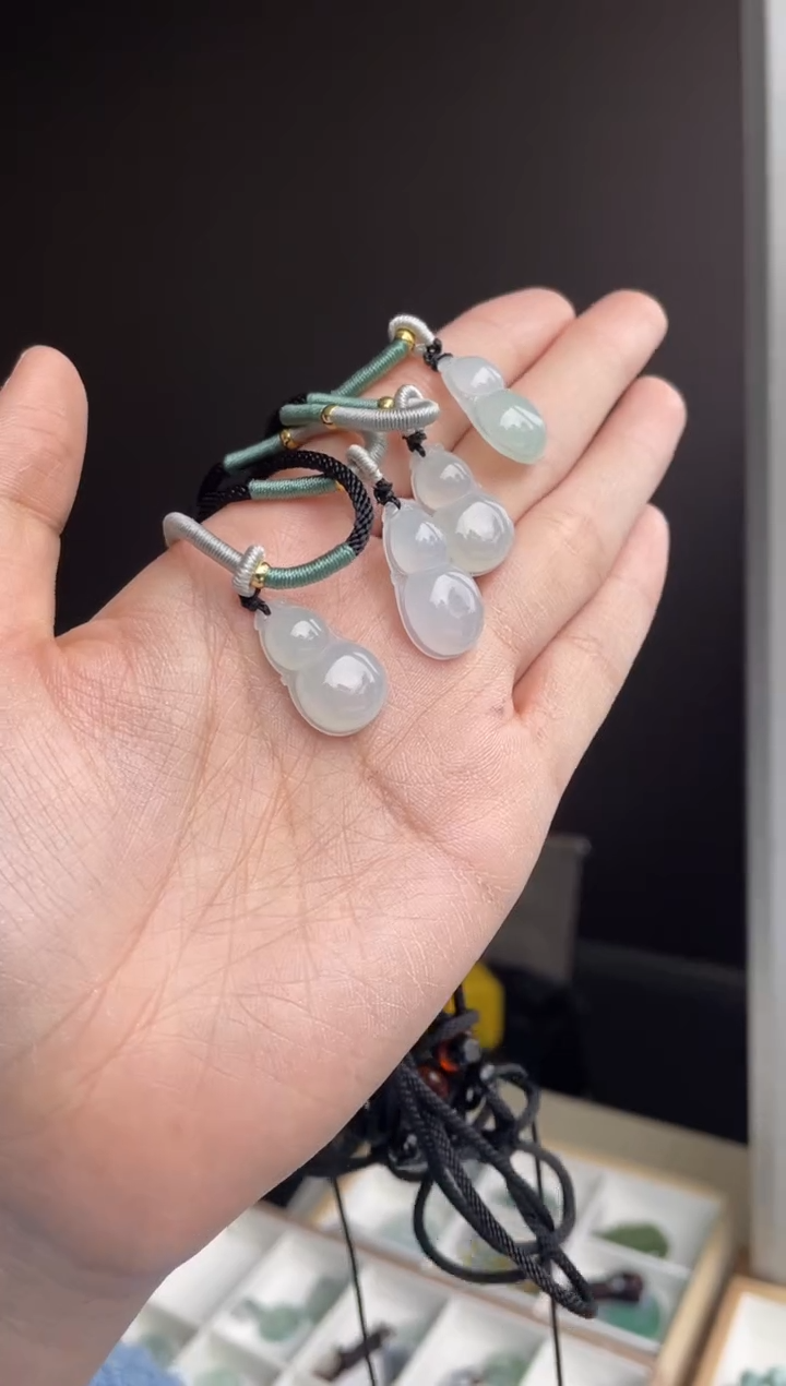 吊坠(不含链)未镶嵌翡翠天然缅甸A货翡翠多样性发其一