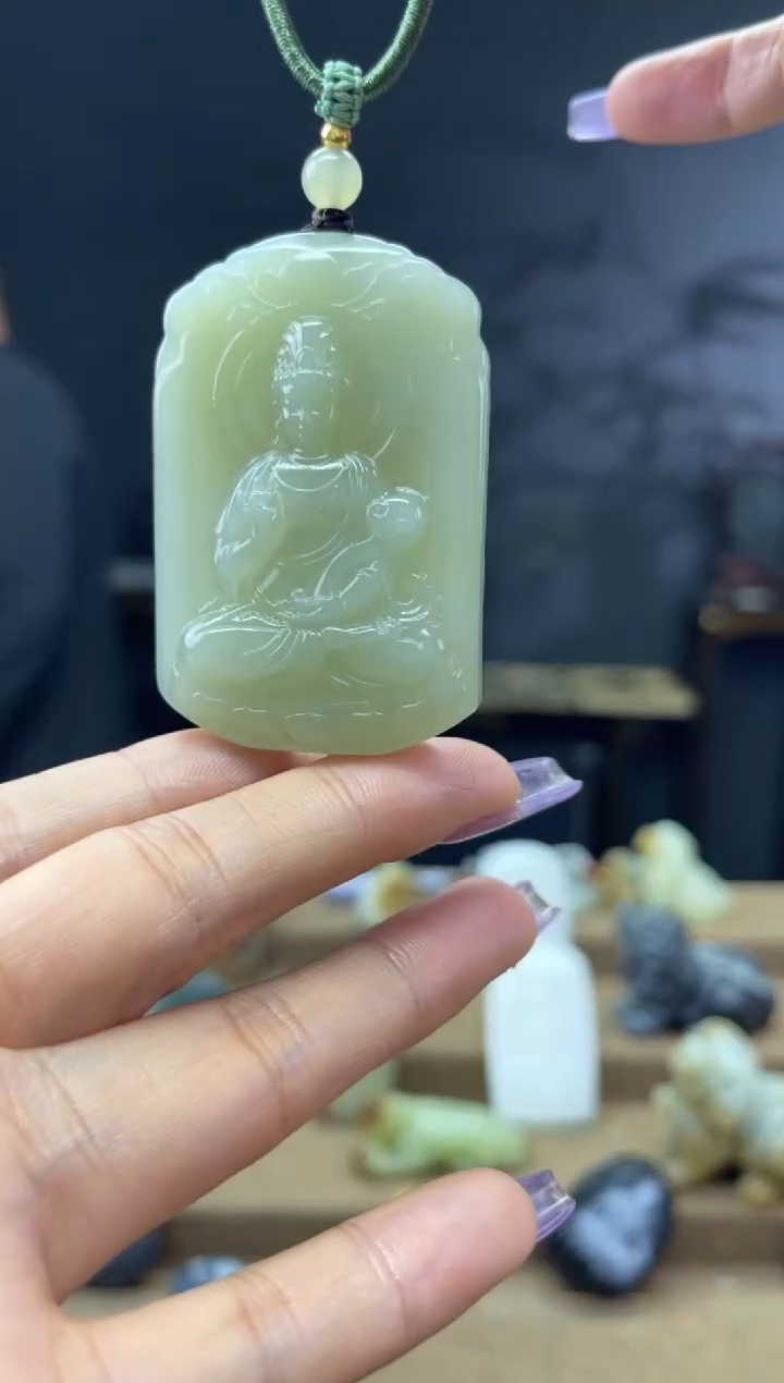 颈饰未镶嵌和田玉1