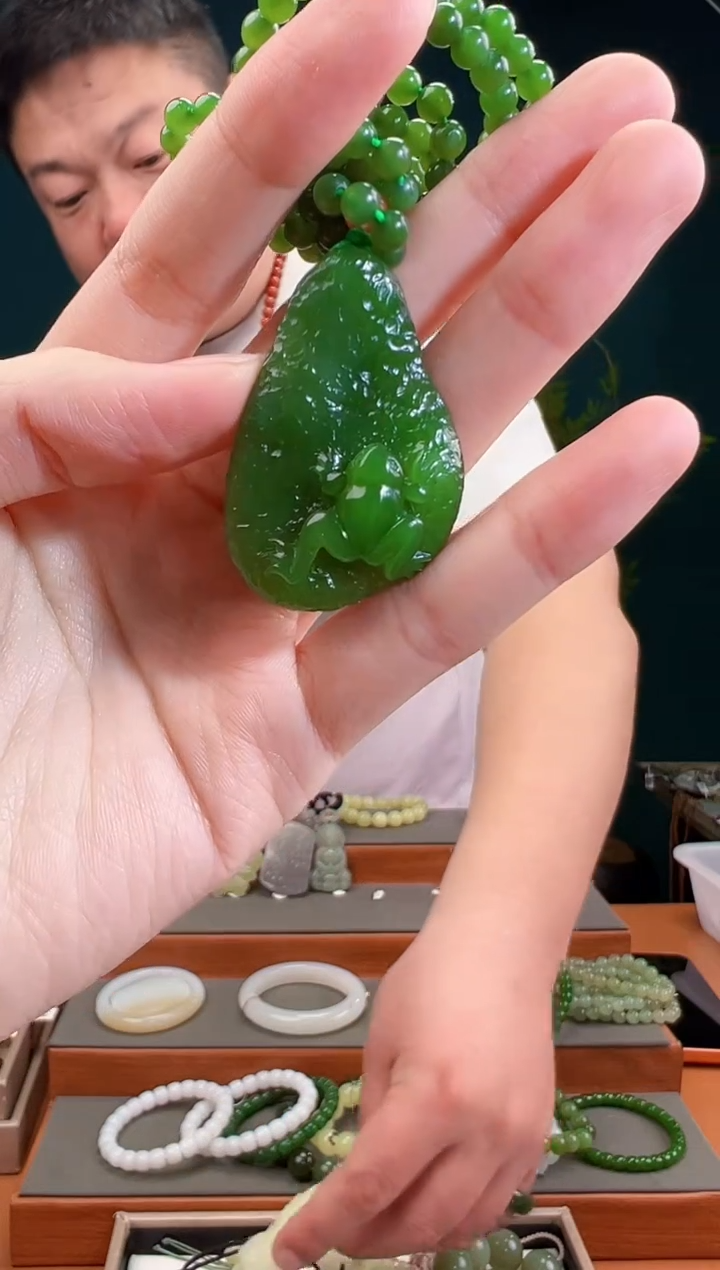 颈饰未镶嵌和田玉多样性发货 拍一单发一个