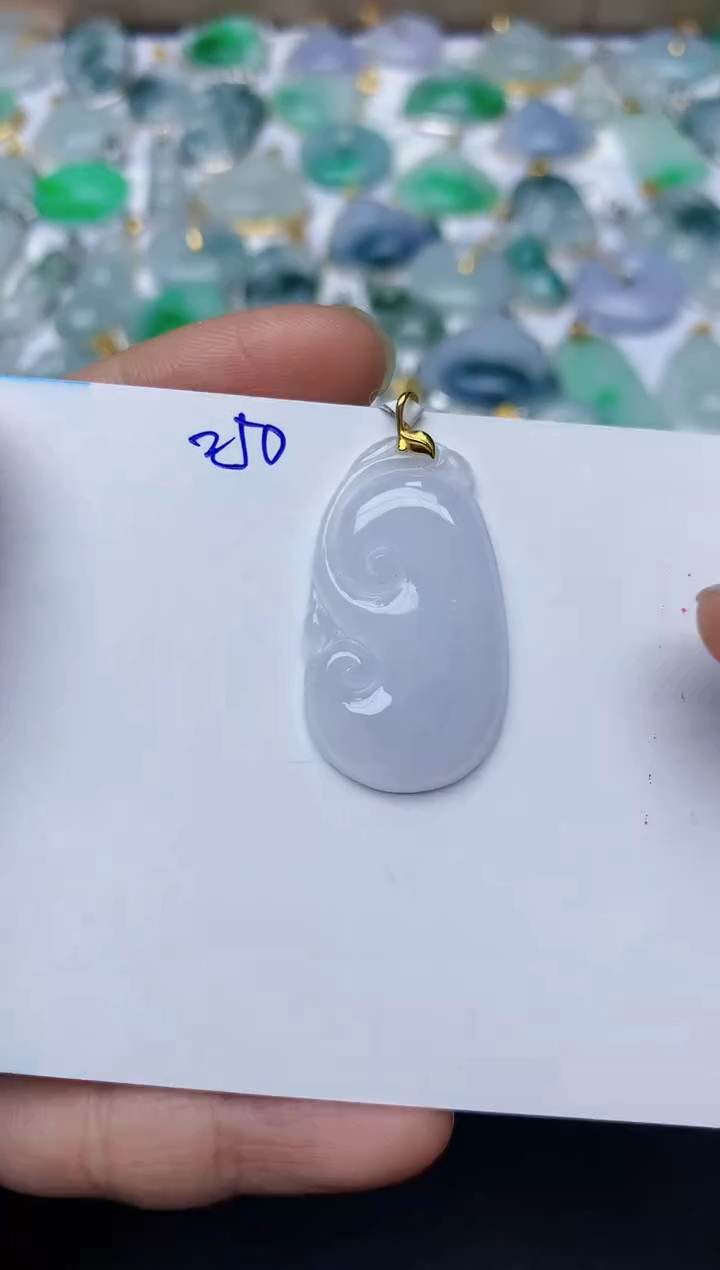 【闪购商品】翡翠颈饰18K金镶嵌天然翡翠A货   