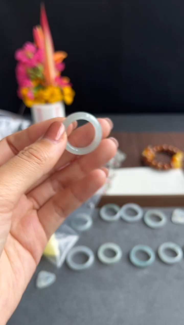 翡翠戒圈未镶嵌218买断17