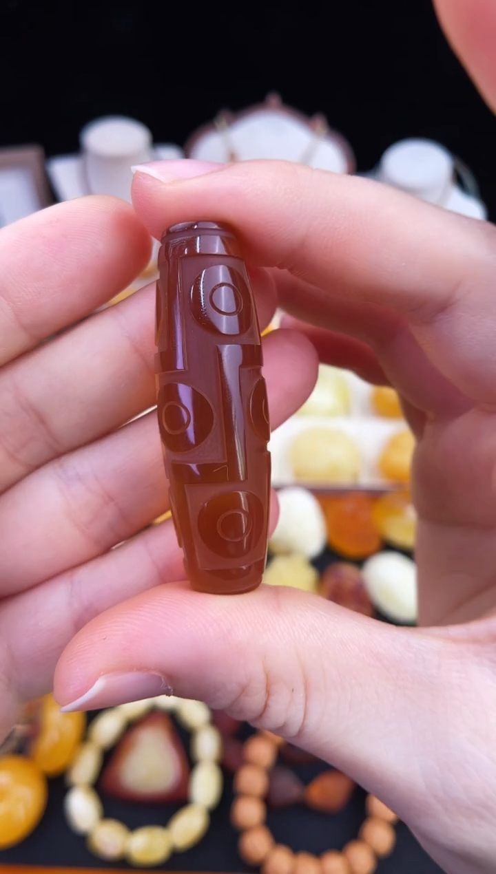 琥珀未镶嵌珠宝奇石柒月