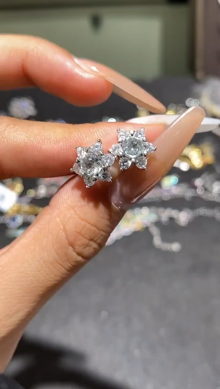 银S925镶嵌耳坠海蓝宝石耳钉