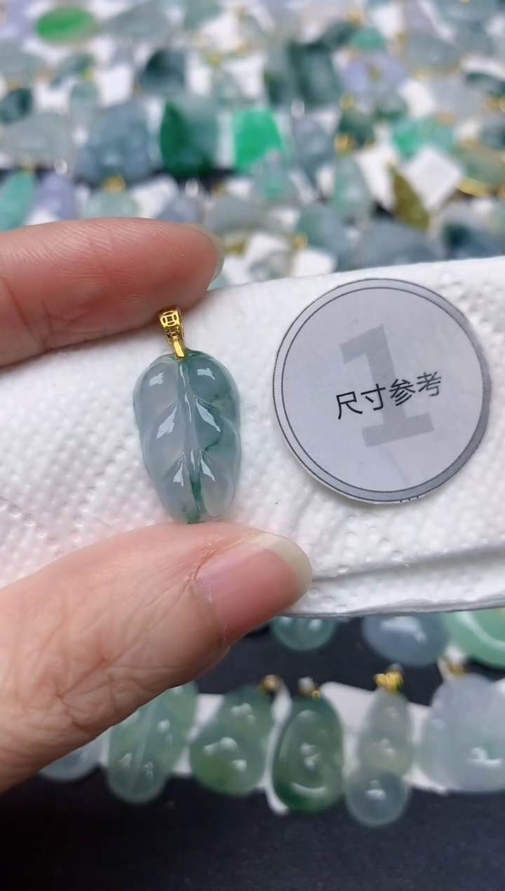 颈饰未镶嵌翡翠天然缅甸A货翡翠