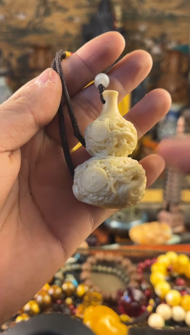 吊坠滴血莲花菩提 三三甄选