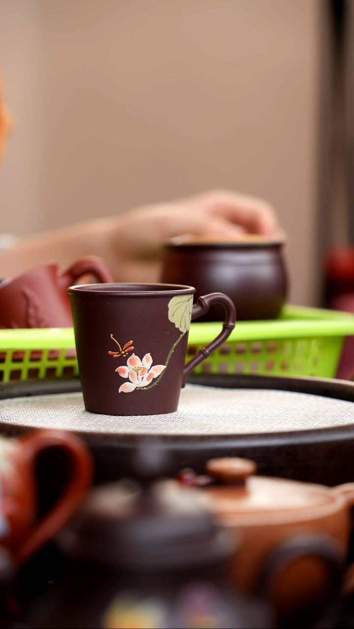 茶壶紫砂紫泥竹节手把杯荷花