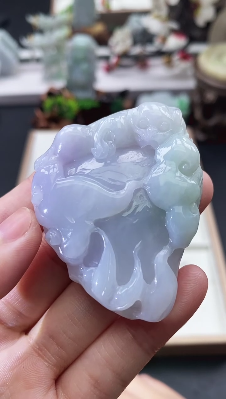 翡翠未镶嵌颈饰天然缅甸A货翡翠