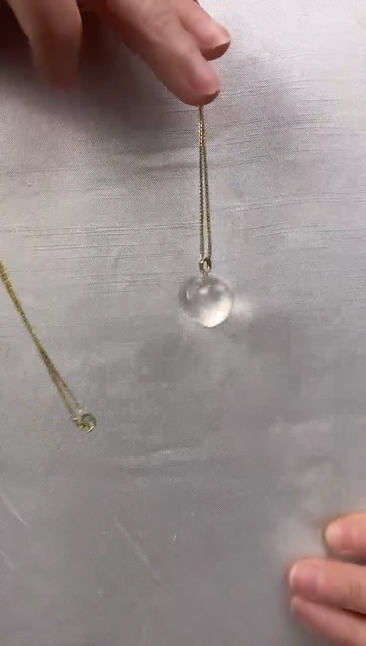 颈饰18K金镶嵌水晶天然爱心吊坠