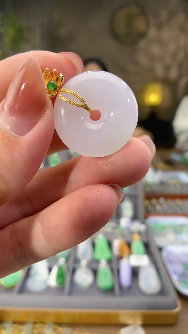 吊坠(不含链)18K金镶嵌翡翠平安扣