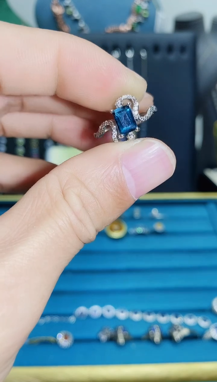 【闪购商品】托帕石戒指银S925镶嵌1121