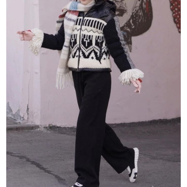 MONCLER/羽绒服/95新/聚酰胺纤维/[251207MY2F]