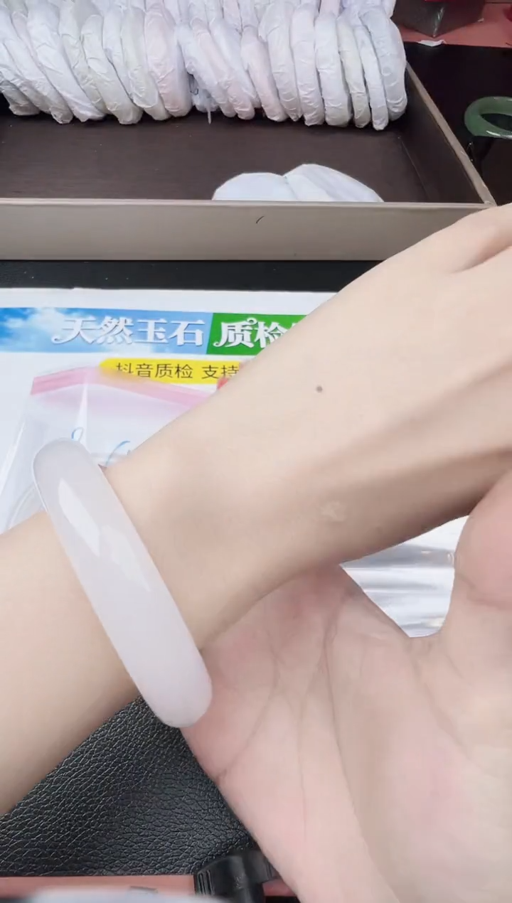 未镶嵌手镯石英质玉圈口55 56