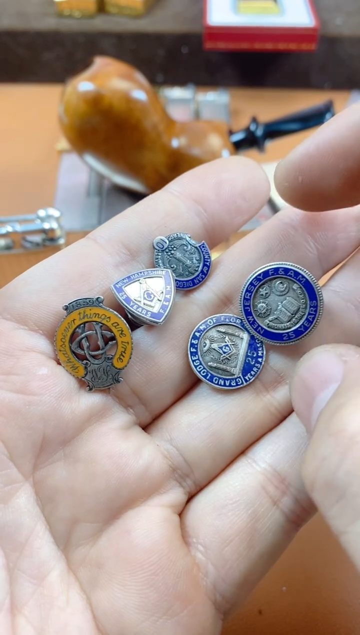 明铬哈哈哈哈哈哈