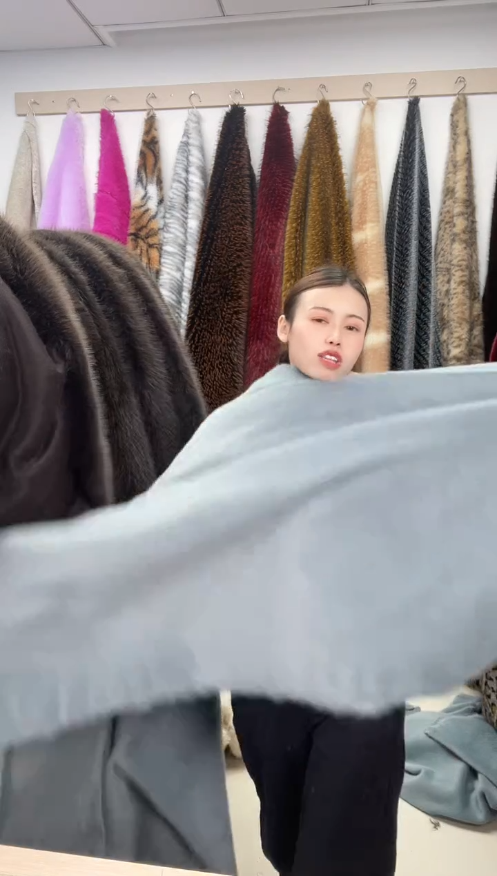 狐狸毛D504尺寸1.7*2