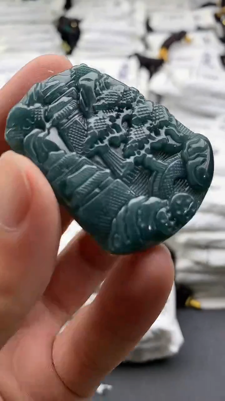【闪购商品】翡翠颈饰未镶嵌555555555555