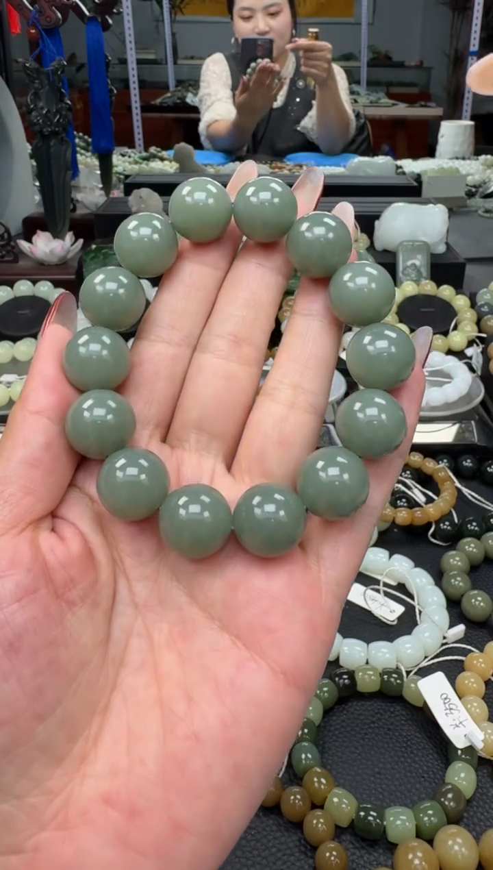 未镶嵌手链和田玉新疆且末蓝卡16