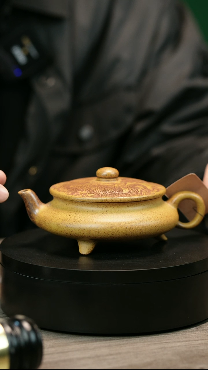 茶壶紫砂一****?H2134李小琴柴烧大明扁炉