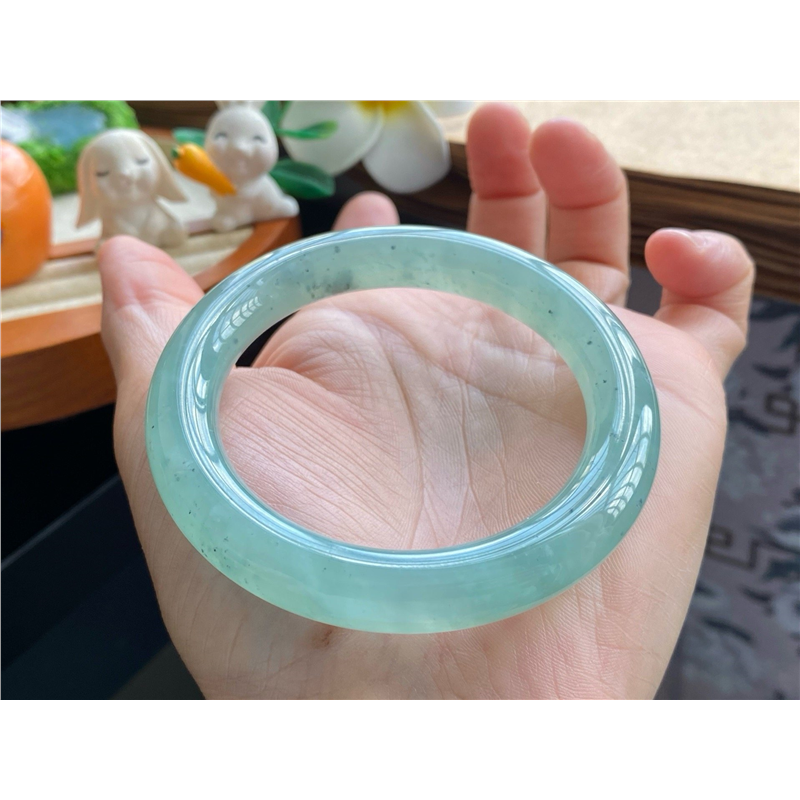 03.29批冰湖水绿圆条2459号52.6-9.9-10天然翡翠