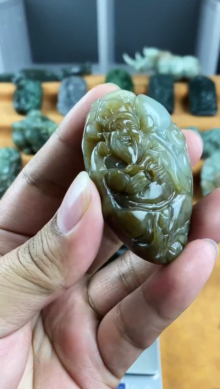 未镶嵌和田玉把件1