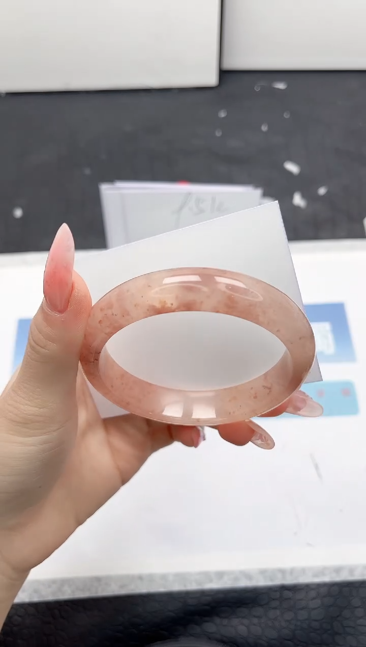 【闪购商品】石英质玉手镯未镶嵌174-60