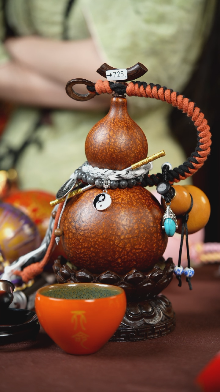 【闪购商品】725号500ml左右的非遗漆器酒葫芦