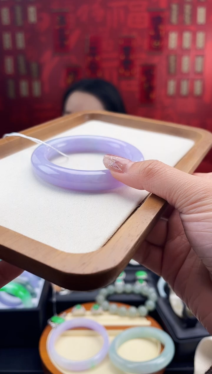 【闪购商品】翡翠手镯未镶嵌手镯