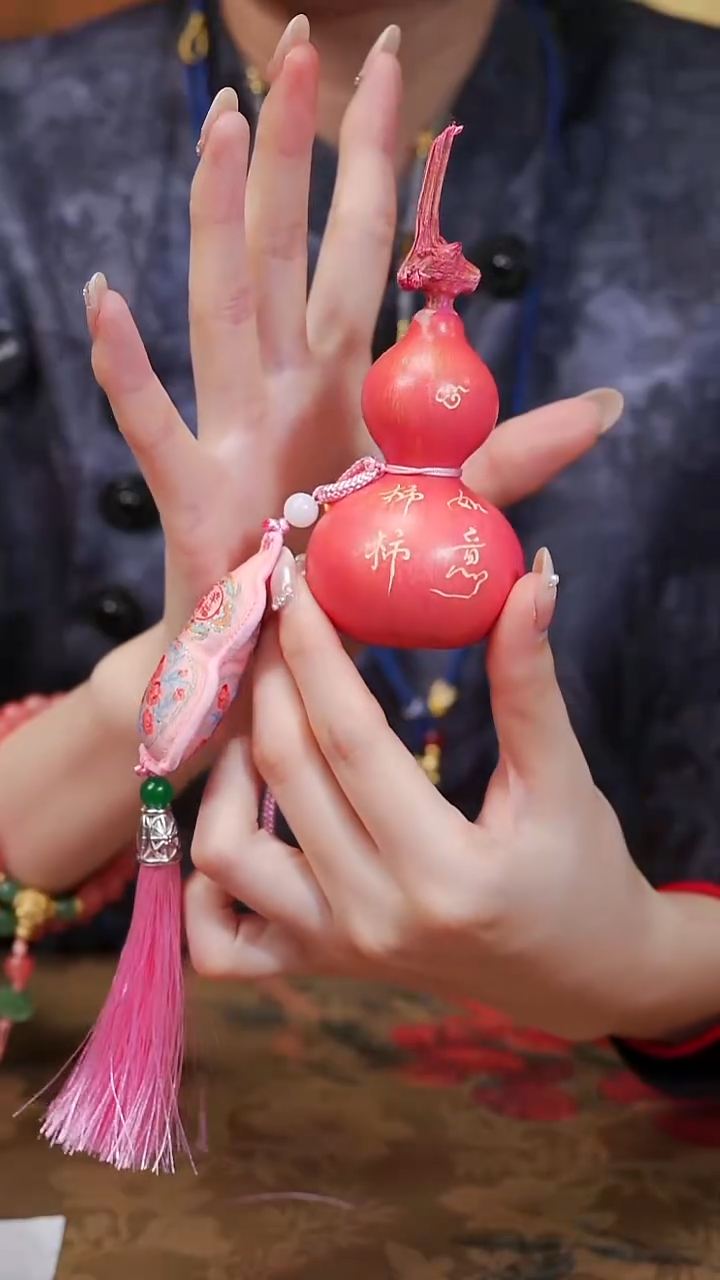 256漆艺工艺小葫芦19.9