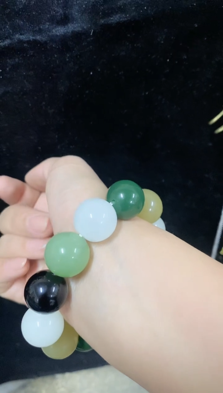 【闪购商品】和田玉手串未镶嵌主播推荐主播推荐