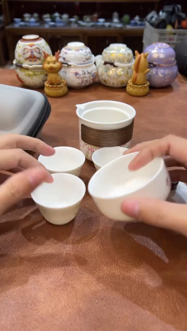 真的很便宜会开片的旅行茶具