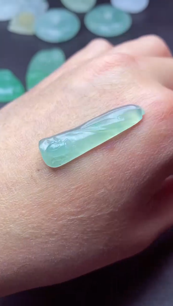 未镶嵌定制翡翠翡翠