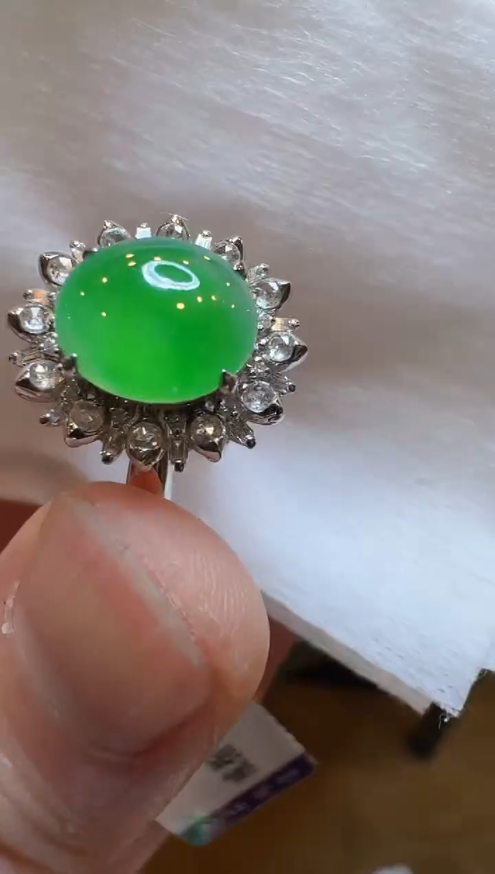 【闪购商品】翡翠戒指18K金镶嵌多样性团购发一件