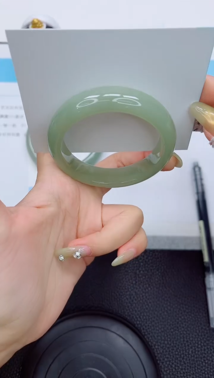 石英质玉手镯未镶嵌269-52.7