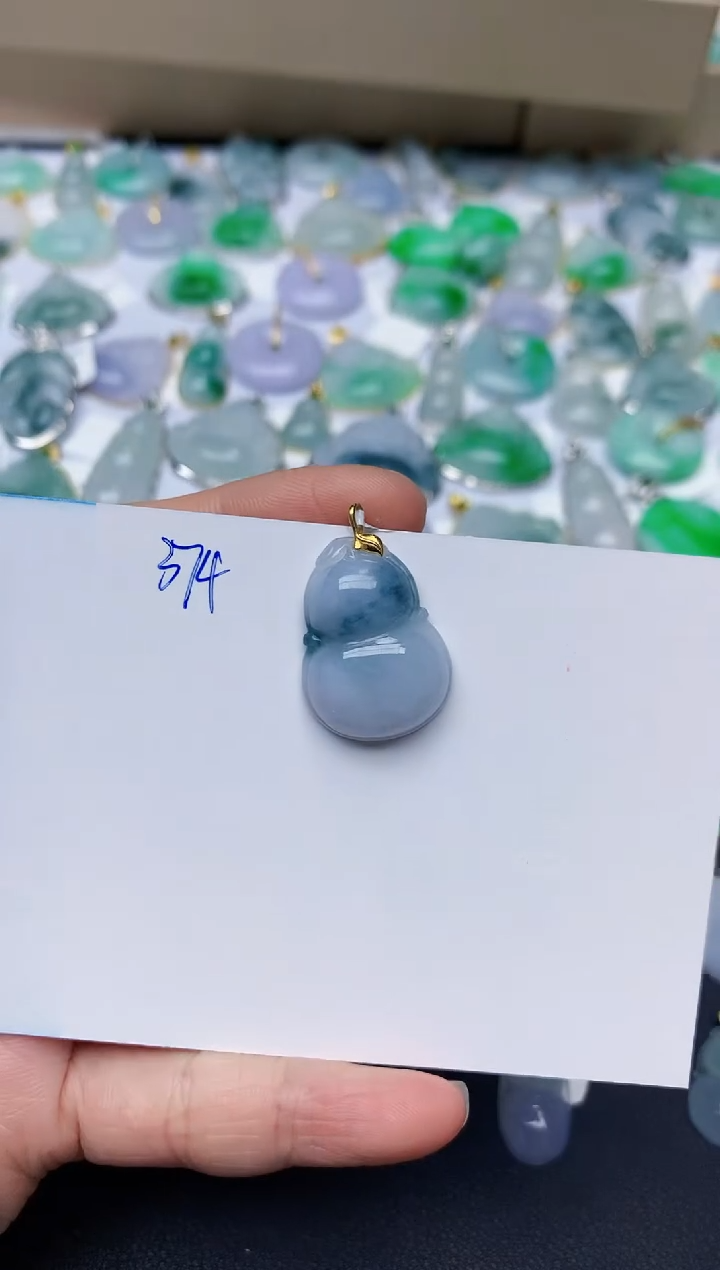 【闪购商品】翡翠颈饰18K金镶嵌天然翡翠A货   