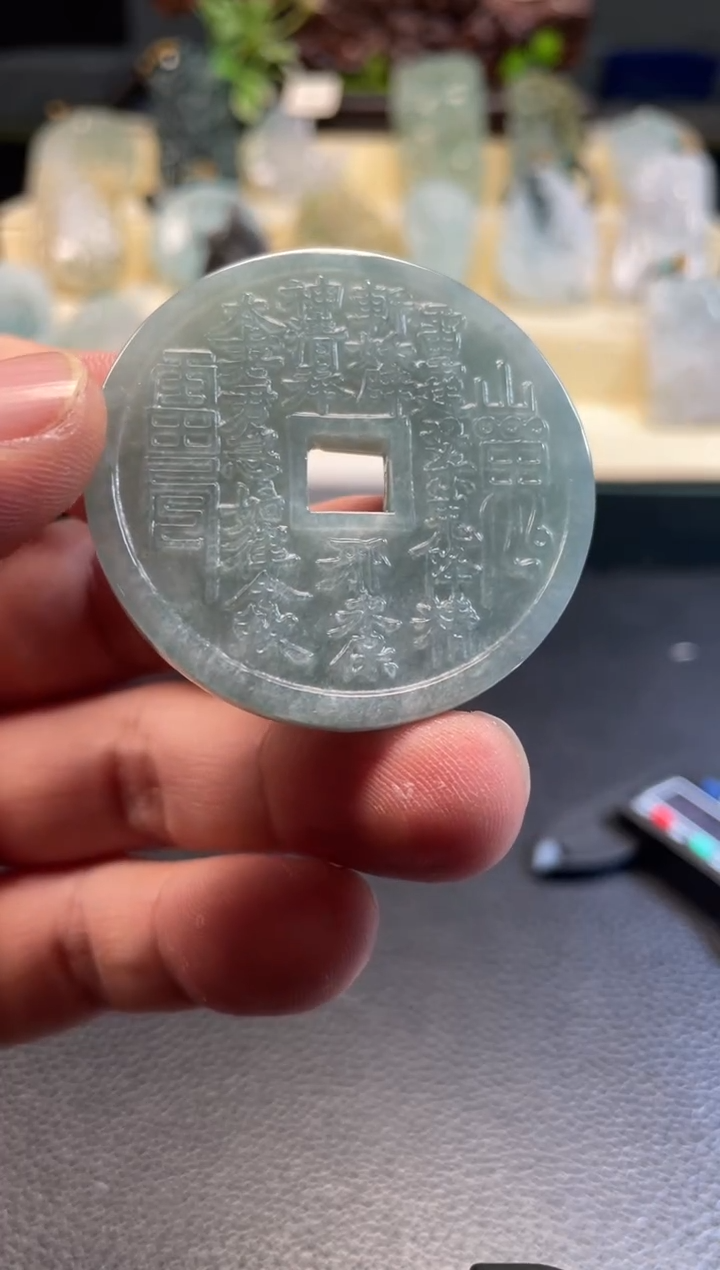 颈饰未镶嵌翡翠12/08/103