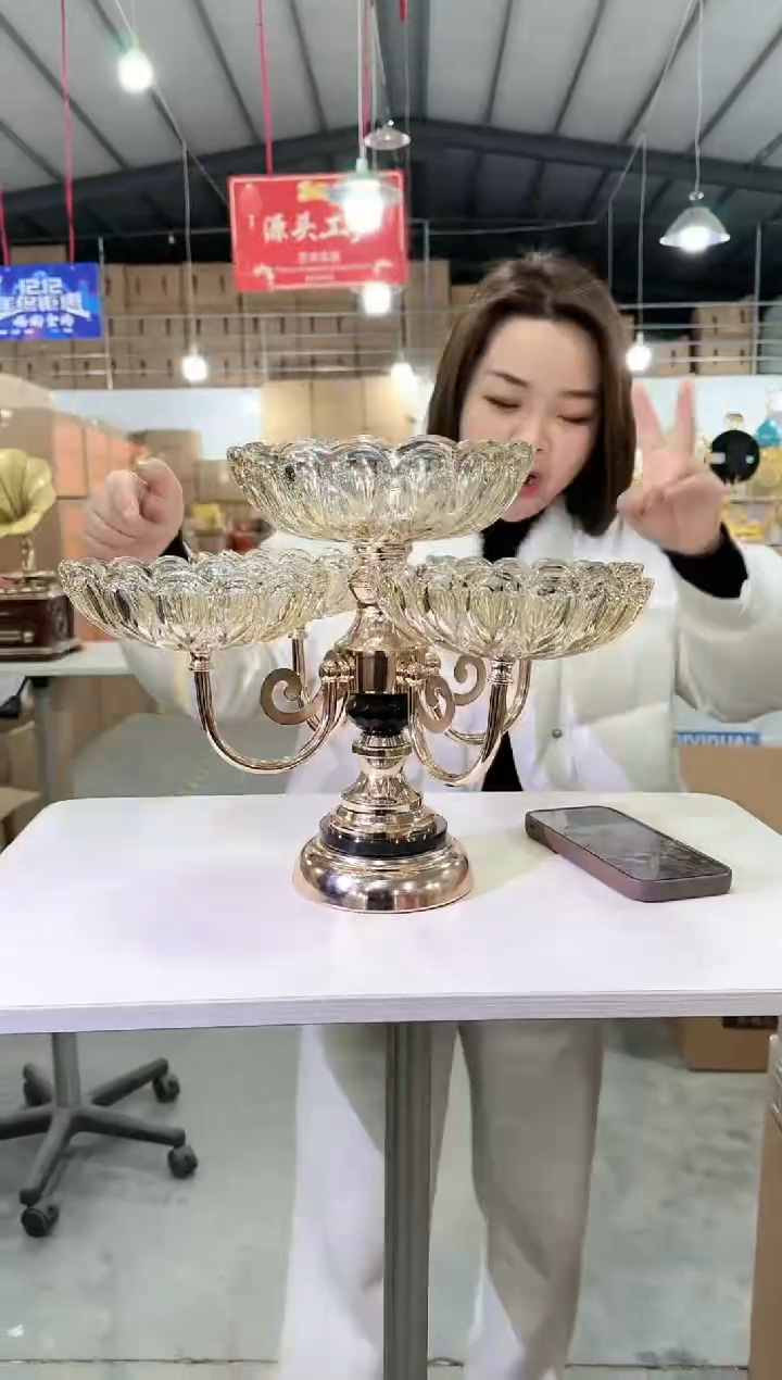 【闪购商品】有机玻璃优品花器H-早38