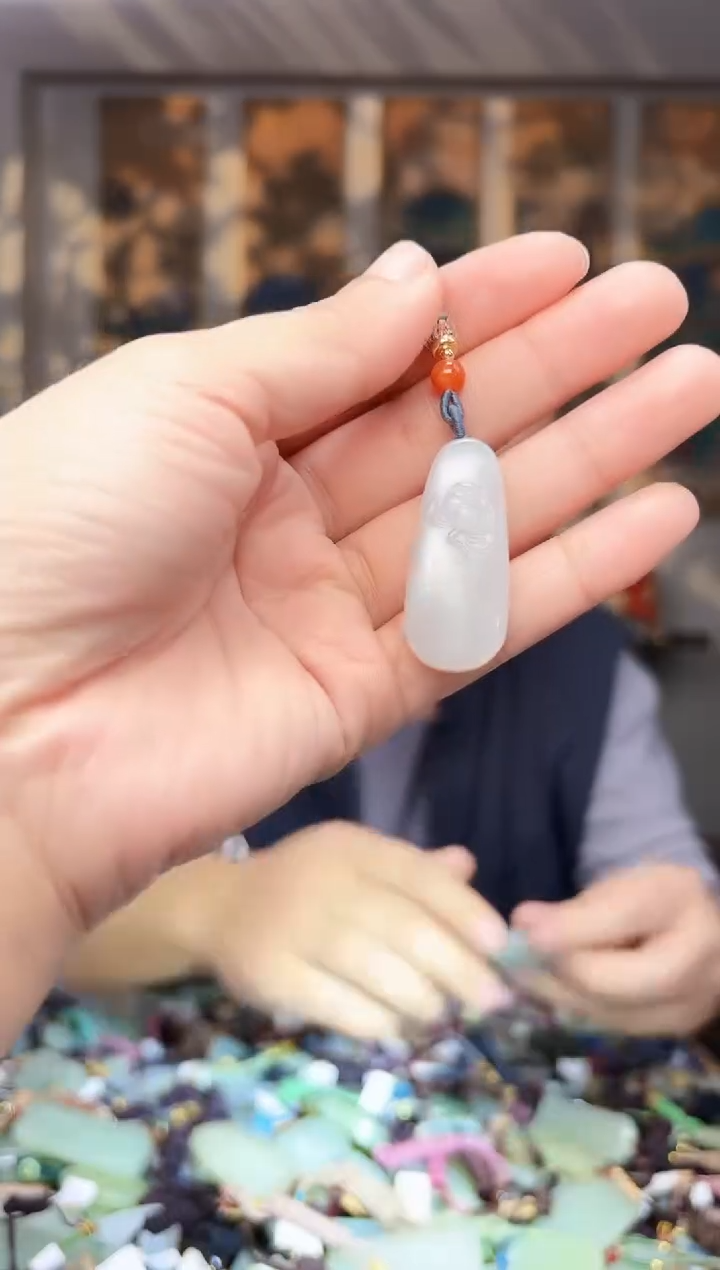 【闪购商品】和田玉挂件未镶嵌拍一发一