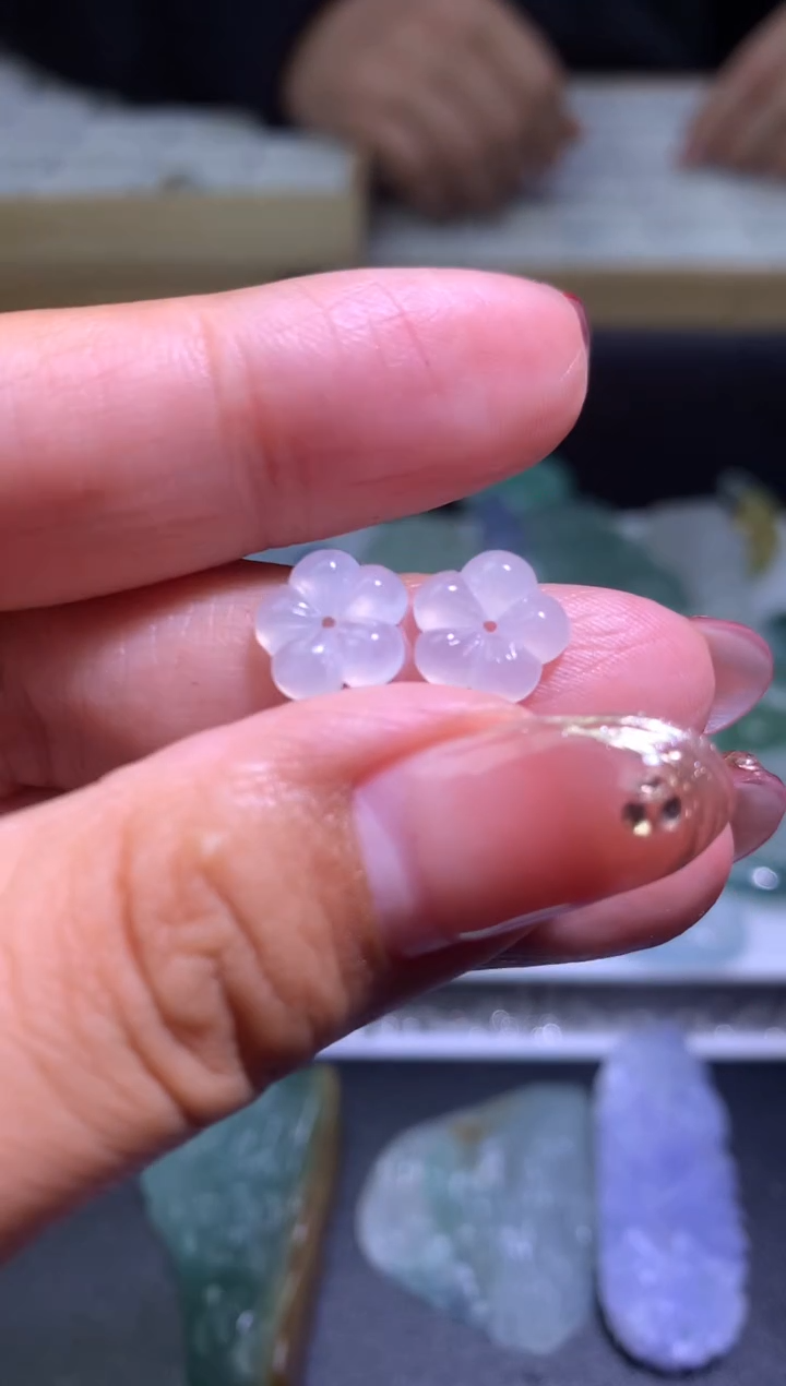 【闪购商品】定制翡翠未镶嵌毛货