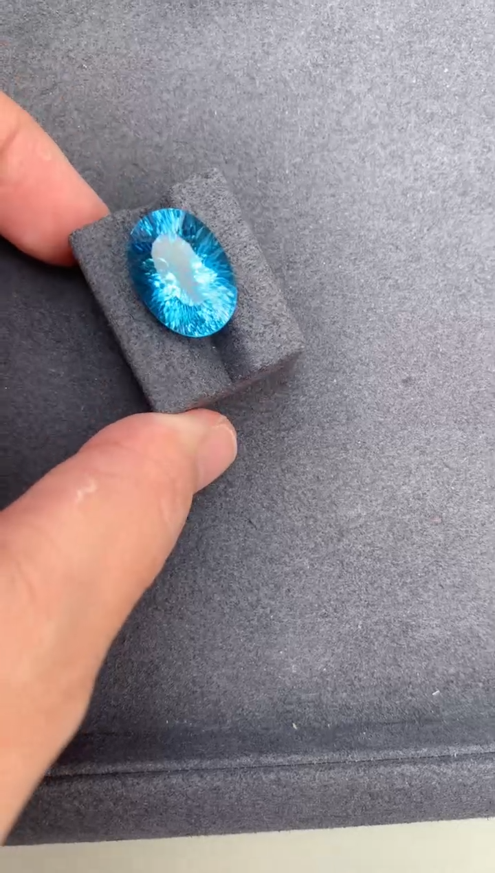 【闪购商品】托帕石裸石未镶嵌17ct托帕石