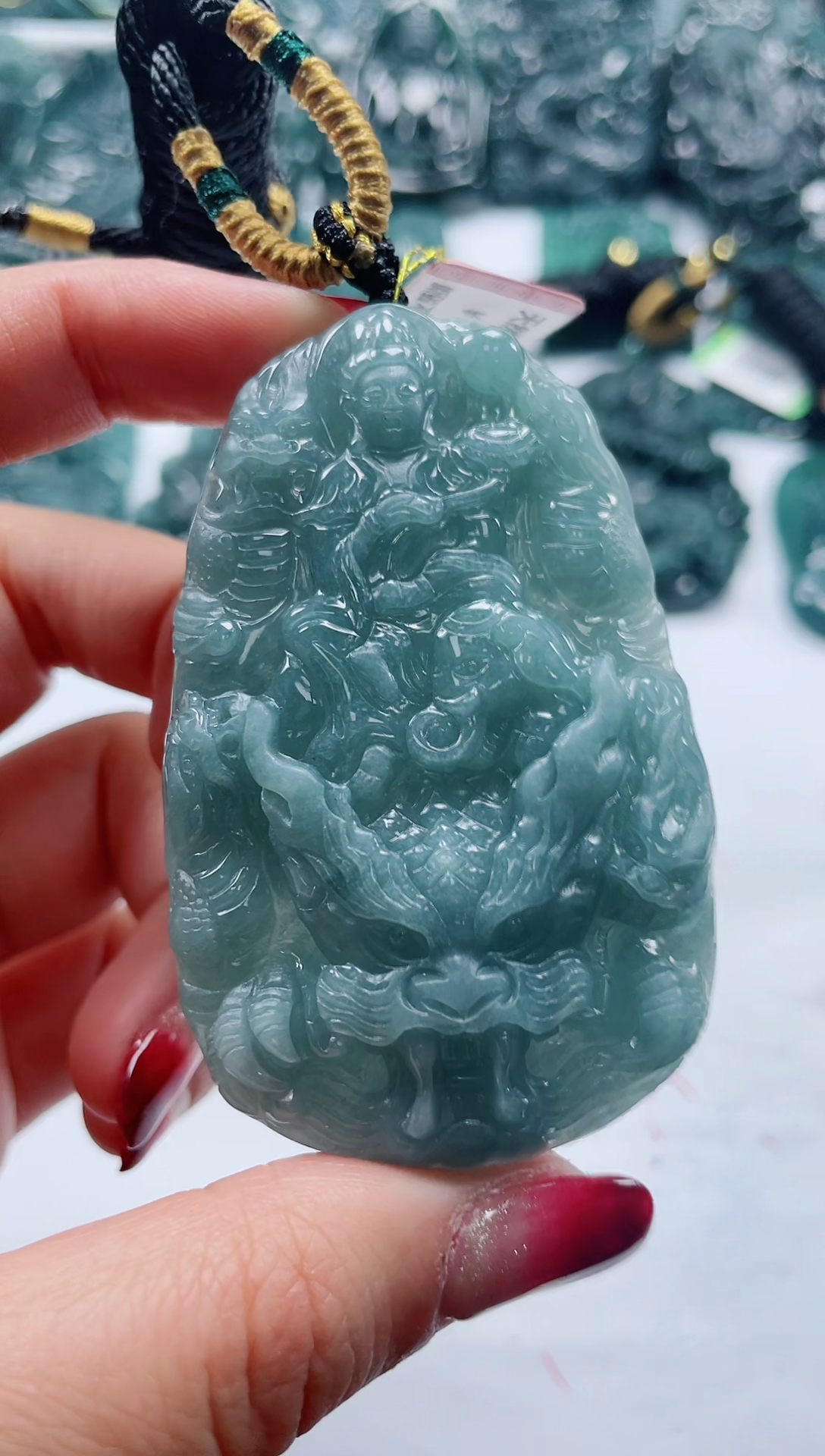 【闪购商品】翡翠颈饰未镶嵌             