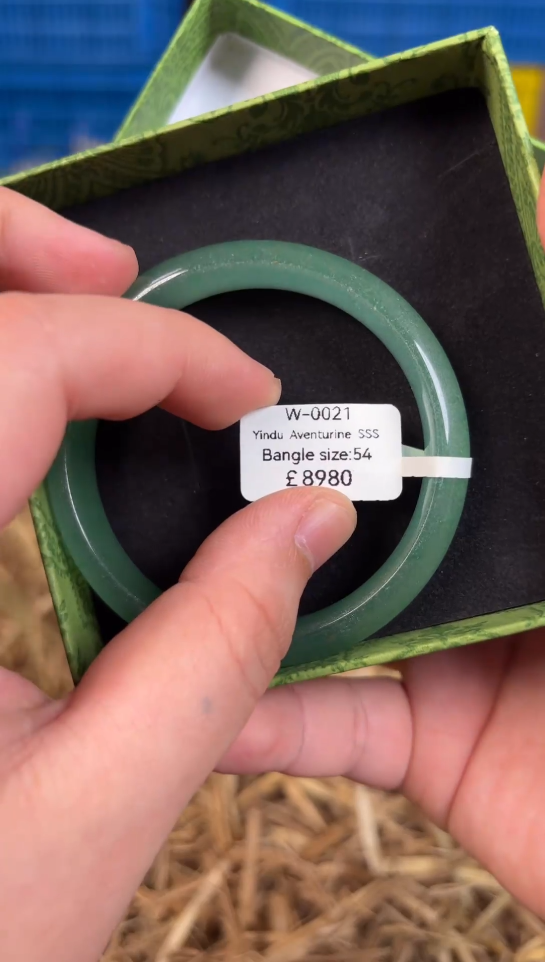 未镶嵌手镯石英质玉编号W-0021