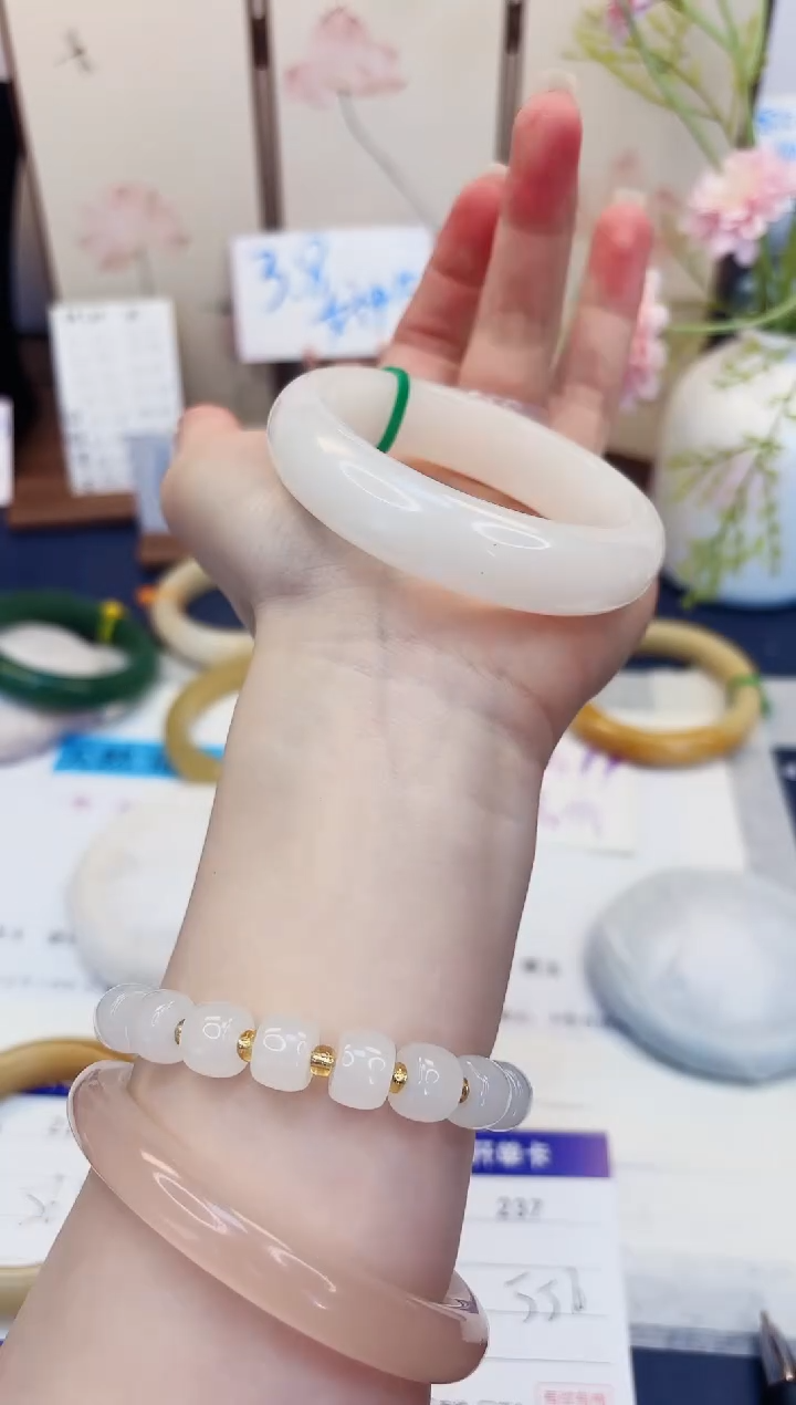 【闪购商品】石英质玉手镯未镶嵌237-财气镯-圈口55